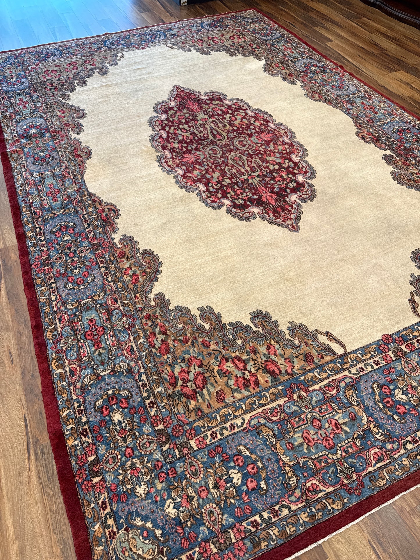 Medallion Traditional Rectangle Ivory & Brown Rug with Gray Border — 1